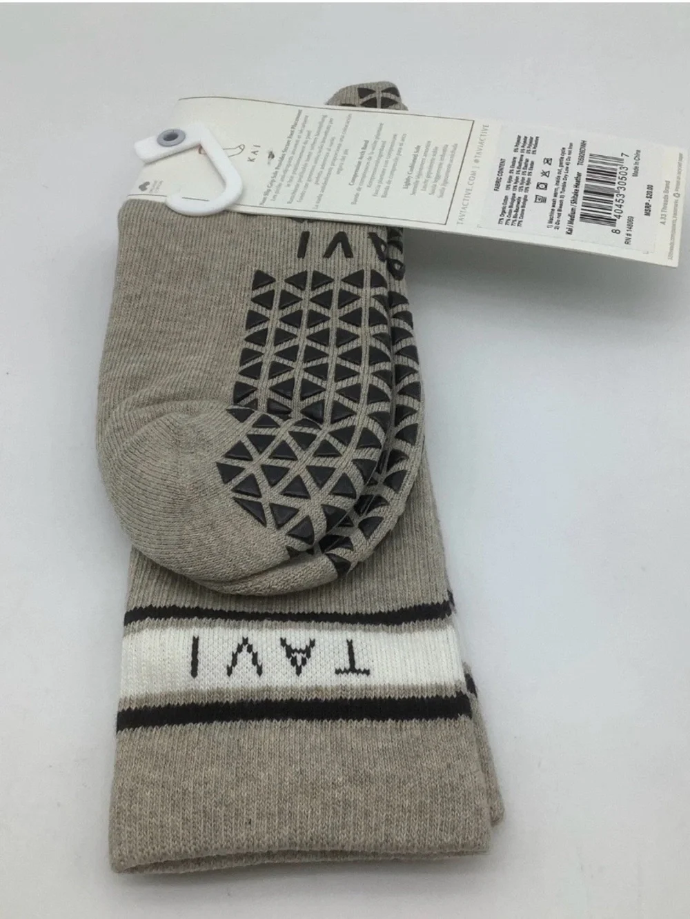 Tavi Active high grip socks NWT